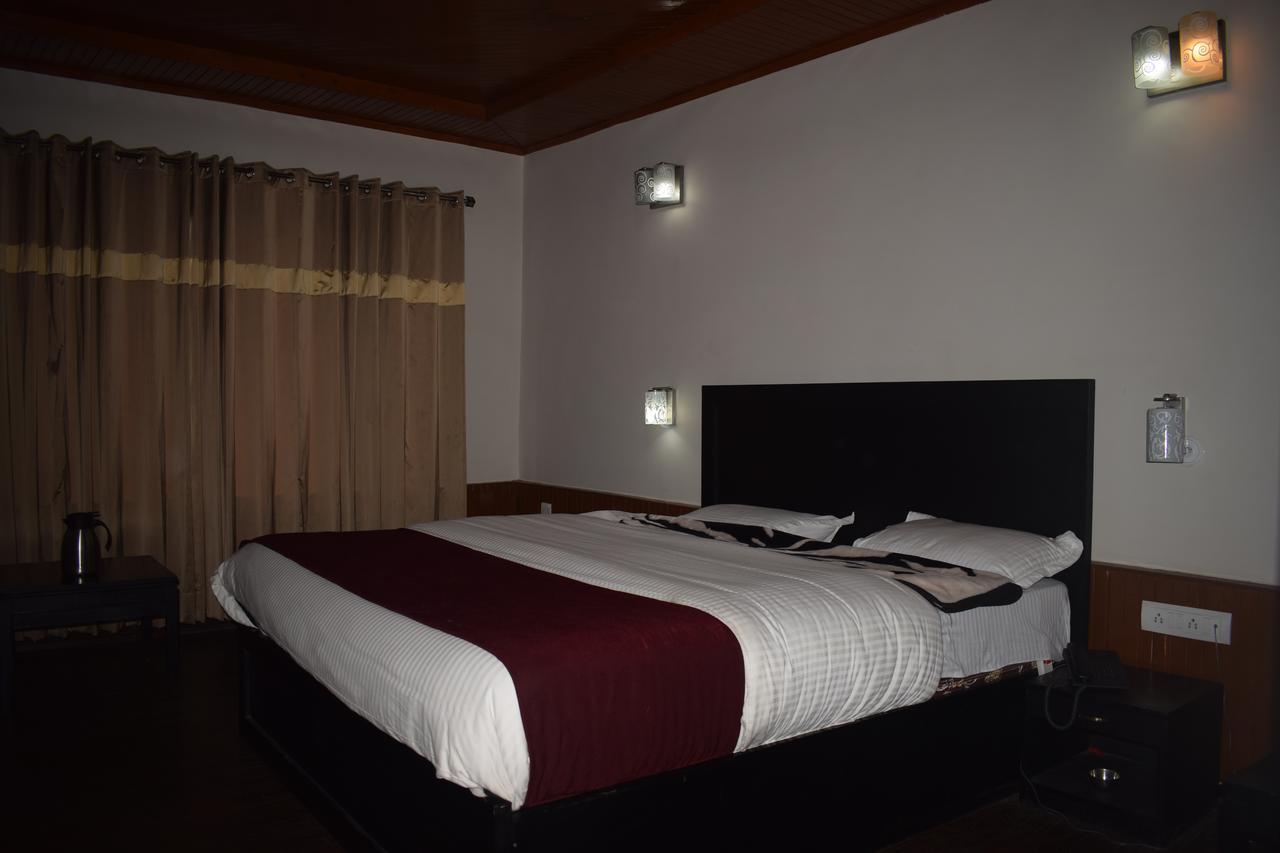 Aksa Resort Pahalgam Pahalgām Exterior foto